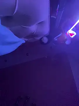 Flossy Vettie online show from 03-22-25, 01:11