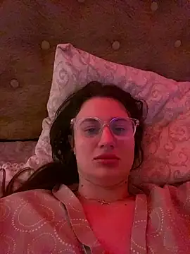 Flossy Vettie online show from 03-23-25, 05:21