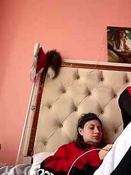 Flossy Vettie online show from 12-22-25, 07:05