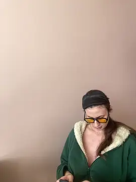 Flossy Vettie online show from 04-18-26, 11:36