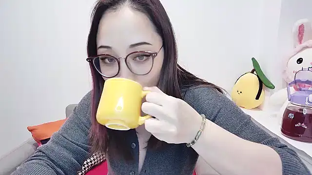 Giuliam online show from 02-21-25, 08:40