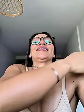 SamyJones9 online show from 02-08-26, 06:55