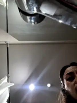 SamyJones9 online show from 04-29-26, 01:53