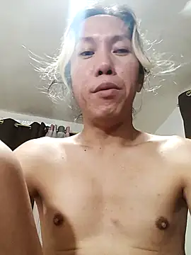 Snapshot of cute_boytoy0221 chatting on 01-22-25, 08:18 cute boytoy0221 online show from 01-22-25, 08:18