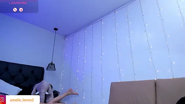 AMELIELEONE online show from 02-27-25, 12:34