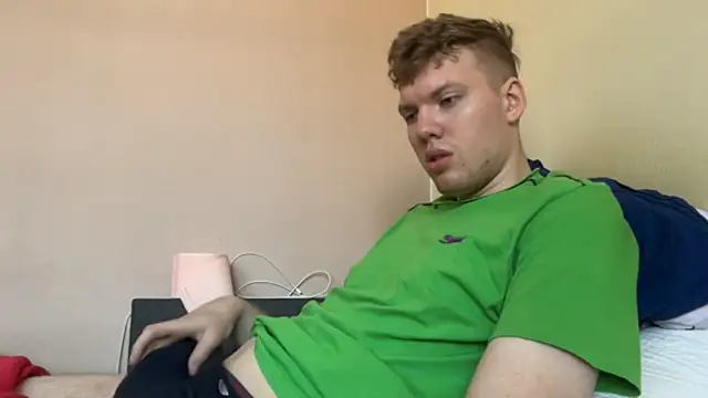 sexybooii6968 online show from 09-17-25, 09:22