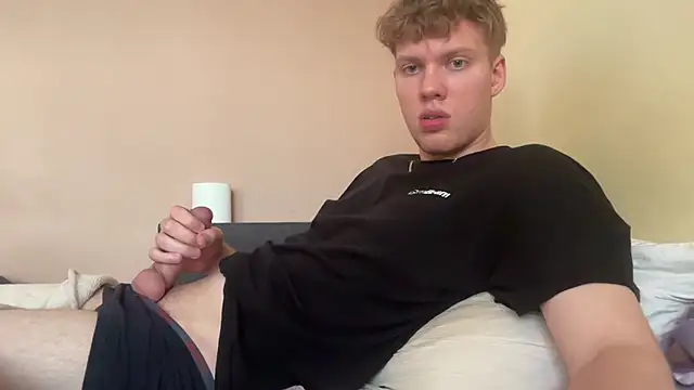 sexybooii6968 online show from 10-25-25, 01:51