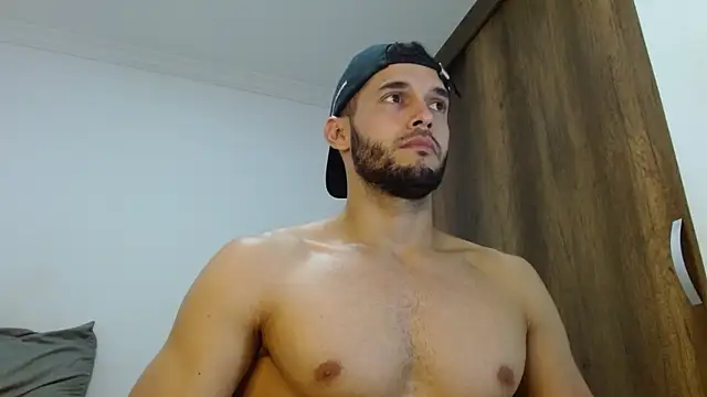 Noah jhonsonn online show from 04-11-26, 04:22