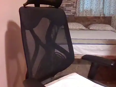 Pinky 4 online show from 09-16-25, 11:44