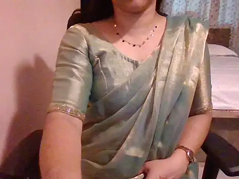 Pinky 4 online show from 11-17-25, 11:49