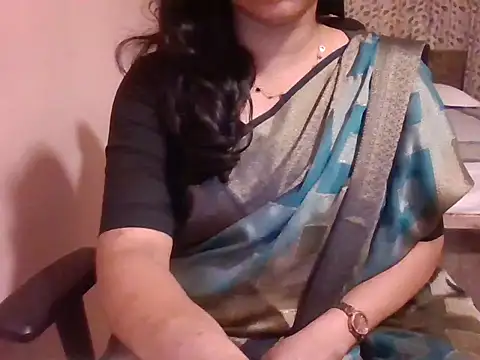 Pinky 4 online show from 04-18-26, 06:01