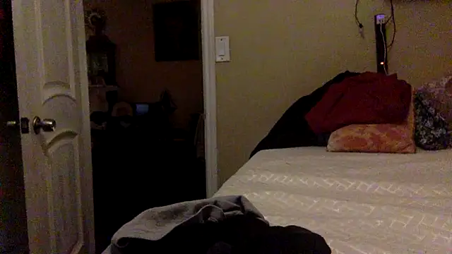 BIG-CkD F online show from 06-16-26, 03:03