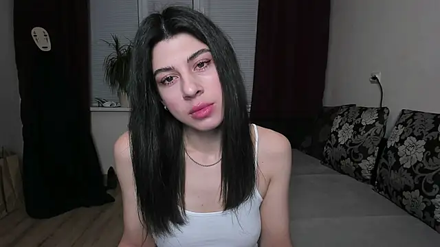 Snapshot of MolagAnna chatting on 12-21-24, 06:02 MolagAnna online show from 12-21-24, 06:02