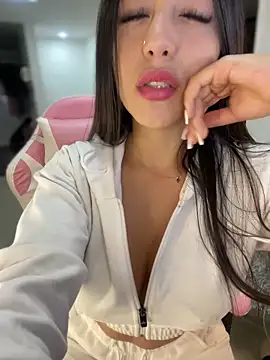 MiaJones21 online show from 02-02-25, 11:53