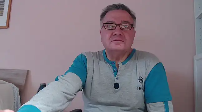 YOU6me online show from 01-31-25, 09:59