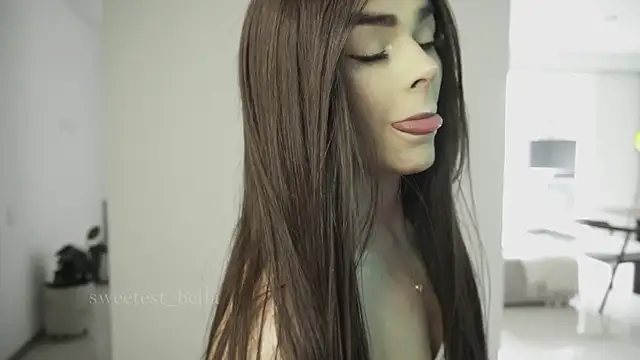 sweetest bella online show from 06-17-26, 03:24