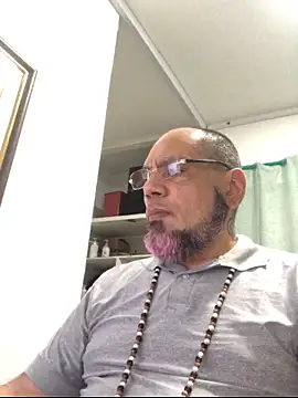 Myke Miller  online show from 06-11-26, 03:26