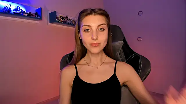 CassiaBlade1 online show from 02-04-25, 07:22