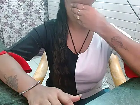 LovingPihu online show from 09-09-25, 06:02