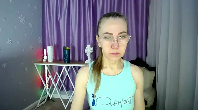 queen a n i online show from 02-28-25, 07:05