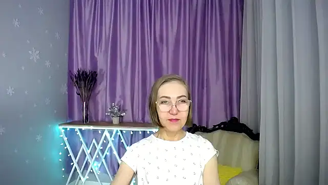 queen a n i online show from 03-16-26, 07:34