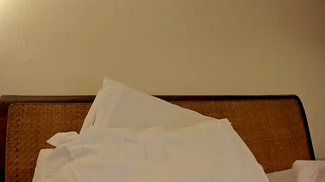 Snapshot of victorias_world chatting on 02-10-26, 09:57 victorias world online show from 02-10-26, 09:57