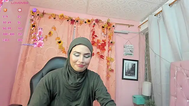 DarshaKhemu online show from 11-21-25, 08:29