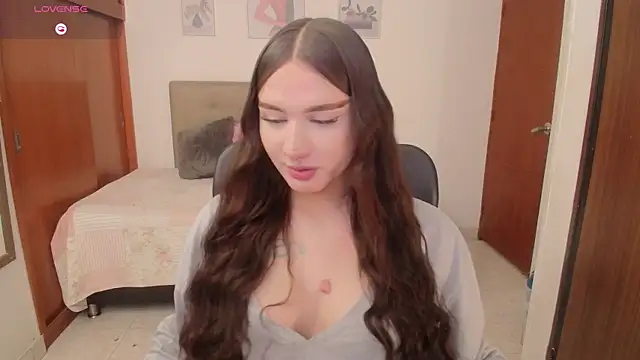 Snapshot of Miley_Baker chatting on 11-18-25, 03:27 Miley Baker online show from 11-18-25, 03:27