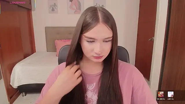 Miley Baker online show from 01-06-26, 03:05