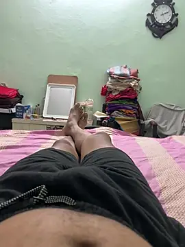 lovelyfvcker online show from 04-18-26, 08:42