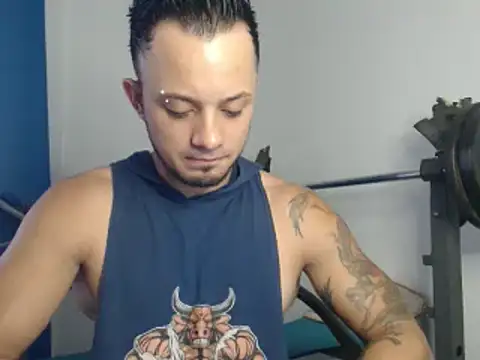 Snapshot of JacobJamess chatting on 12-28-24, 12:03 JacobJamess online show from 12-28-24, 12:03