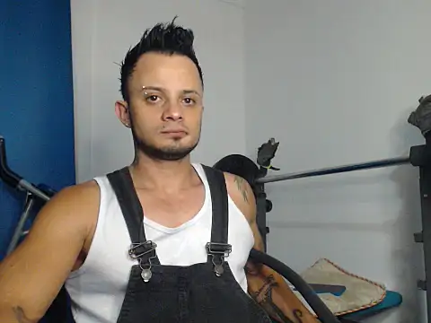 Snapshot of JacobJamess chatting on 12-29-24, 12:52 JacobJamess online show from 12-29-24, 12:52
