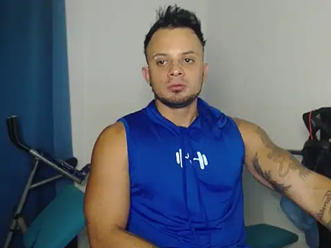 Snapshot of JacobJamess chatting on 10-24-25, 01:03 JacobJamess online show from 10-24-25, 01:03