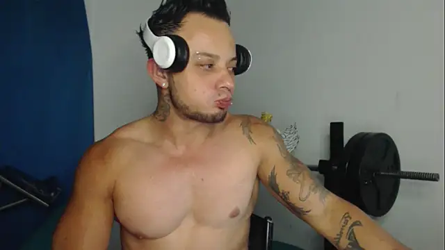 JacobJamess online show from 11-21-25, 01:15