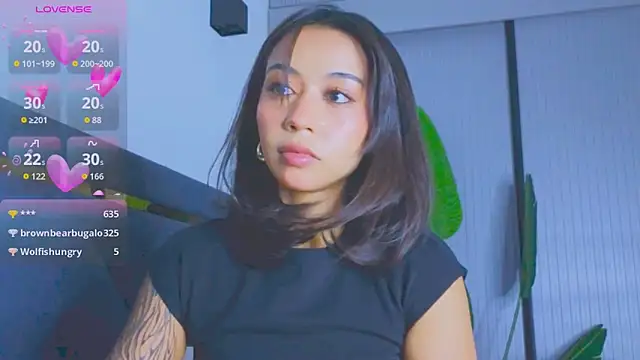 Mia Tin online show from 09-18-25, 02:52