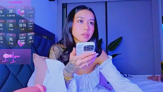 Mia Tin online show from 02-27-26, 06:52