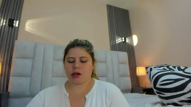 EYMI TOMSOM online show from 12-03-25, 10:35