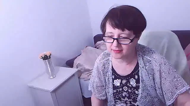 ChristaRose online show from 03-01-25, 04:04