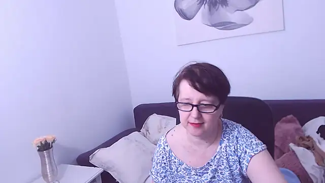 ChristaRose online show from 03-13-25, 06:56