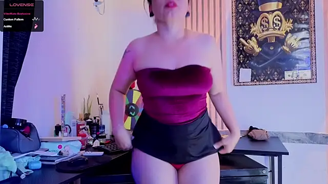 Snapshot of Ivvannaparis chatting on 05-01-26, 04:44 Ivvannaparis online show from 05-01-26, 04:44