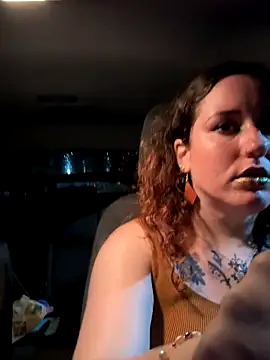 poppergirl69 online show from 10-04-25, 08:34