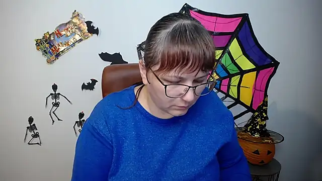 Snapshot of AliceInksSweetty chatting on 10-25-25, 06:10 AliceInksSweetty online show from 10-25-25, 06:10
