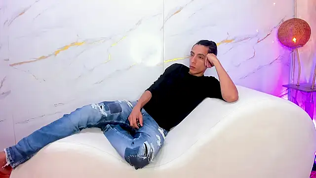 SecretsParty online show from 03-08-26, 03:21