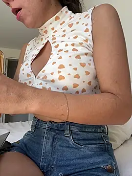 DulceMya6 online show from 03-25-26, 04:46