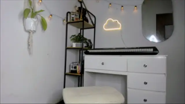 Snapshot of susy_angel chatting on 01-12-25, 05:56 susy angel online show from 01-12-25, 05:56