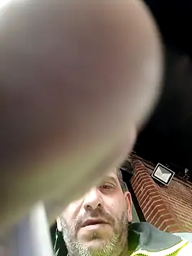 Snapshot of maxbigol chatting on 12-14-24, 01:27 maxbigol online show from 12-14-24, 01:27