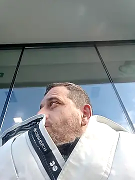 Snapshot of maxbigol chatting on 12-15-24, 11:12 maxbigol online show from 12-15-24, 11:12