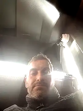 Snapshot of maxbigol chatting on 12-26-24, 08:21 maxbigol online show from 12-26-24, 08:21