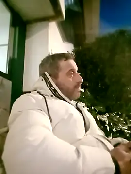 Snapshot of maxbigol chatting on 12-30-24, 05:23 maxbigol online show from 12-30-24, 05:23