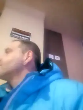 Snapshot of maxbigol chatting on 01-27-25, 05:48 maxbigol online show from 01-27-25, 05:48